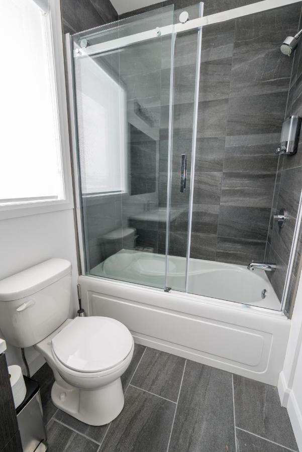 Aux Havres Urbains - Le Penthouse Du Kameleon Apartment Квебек Екстериор снимка